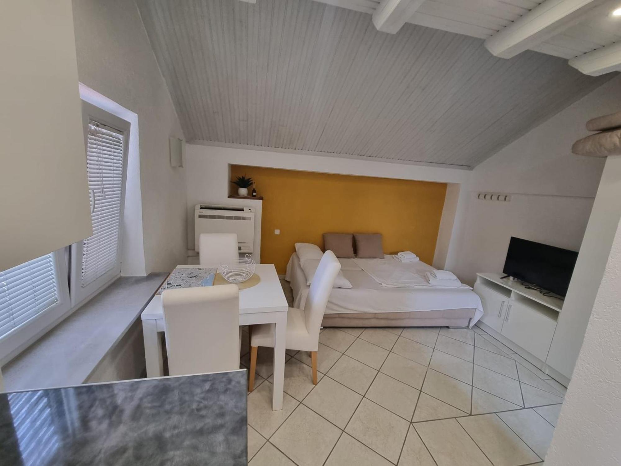 ספליט Guesthouse Lion מראה חיצוני תמונה