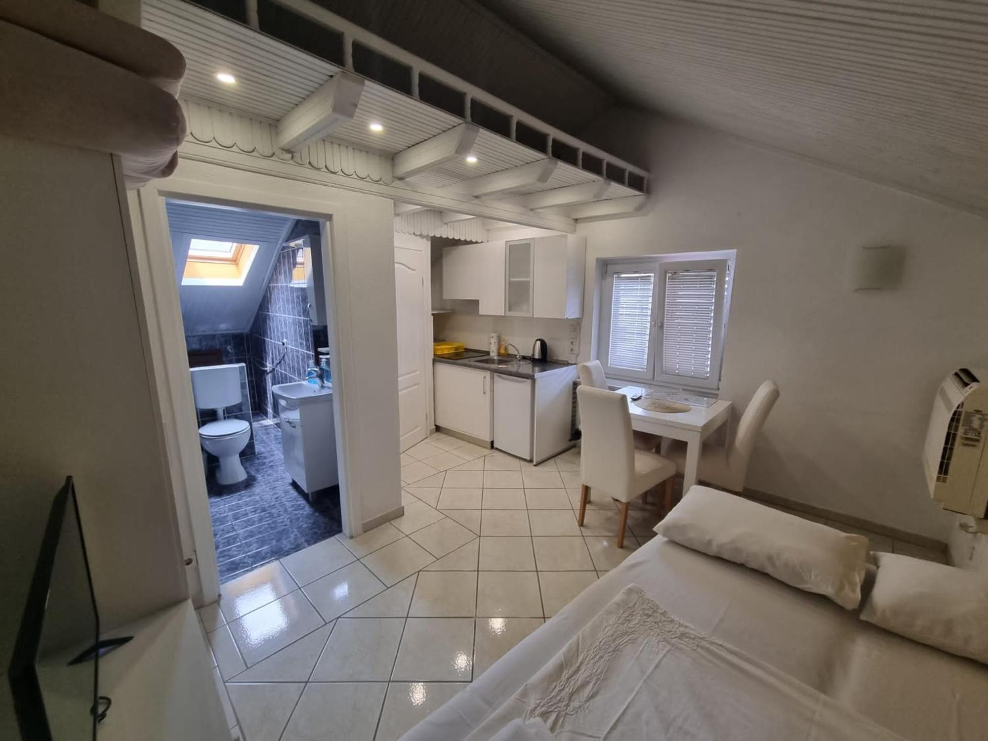 ספליט Guesthouse Lion מראה חיצוני תמונה